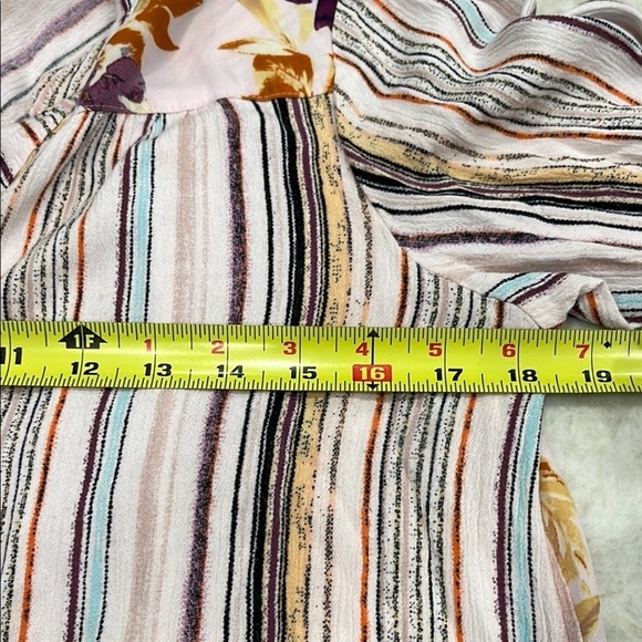 Anthropologie | Fig & Flower Blouse | Pink Stripes‎ & Floral | Size Small - Picture 6 of 12